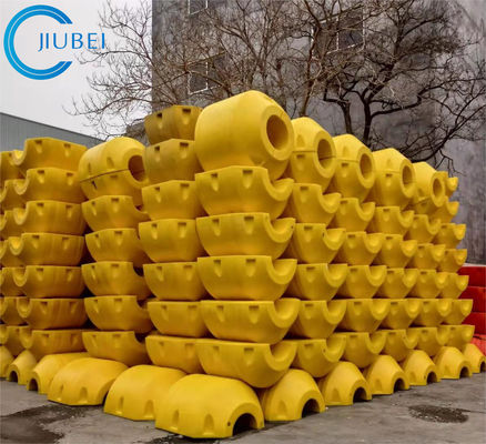 합병된 파이프라인에서 PE PU 섬유 유리 기포 채워진 물에 떠있는 사람을 준설하는 HDPE 파이프 물에 떠있는 사람을 부교로 건너세요