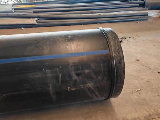 고밀도 거품은 플랫폼을 표류시키는 준설 장비로서 HDPE 파이프 DN900을 물 밑바닥을 치는 것 충전했습니다