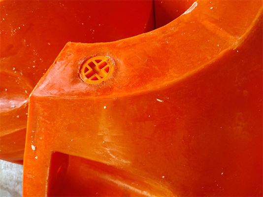 자외선 저항성 HDPE 파이프 봉우리 극한 기상 내구성 부착 저항성